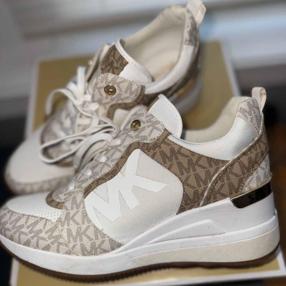 Michael Kors Cream and Tan Logo Sneakers